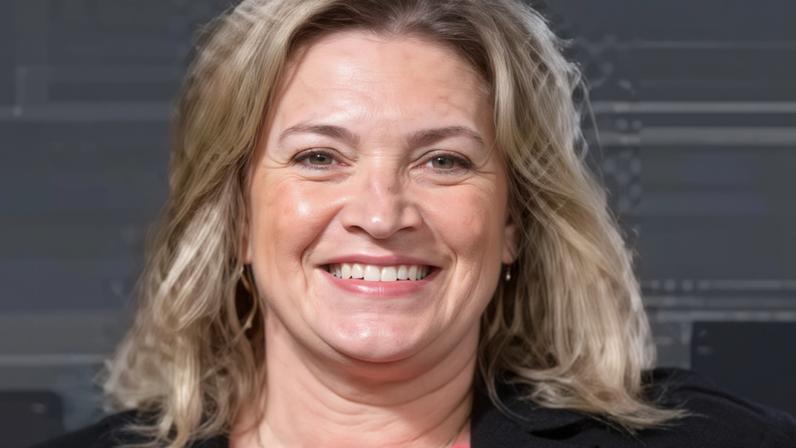 Harden e Clippers estudam trocas na trade deadline; Cleveland tem interesse