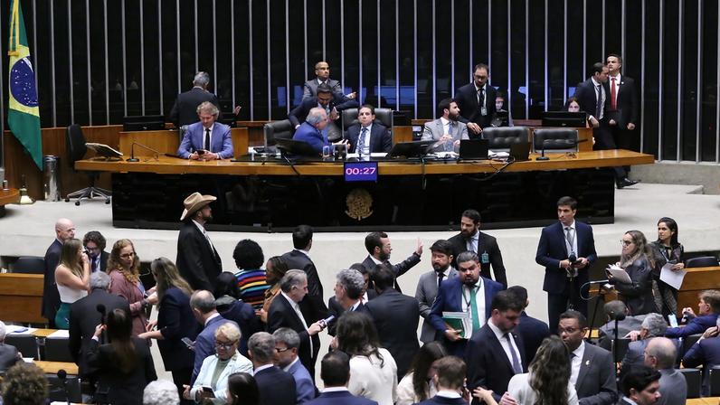 Deputados federais no plenário da Câmara dos Deputados — Foto: Kayo Magalhães/Câmara dos Deputados