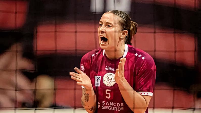 Jaque classifica vitória do Maringá sobre o Flamengo na Superliga como caótica