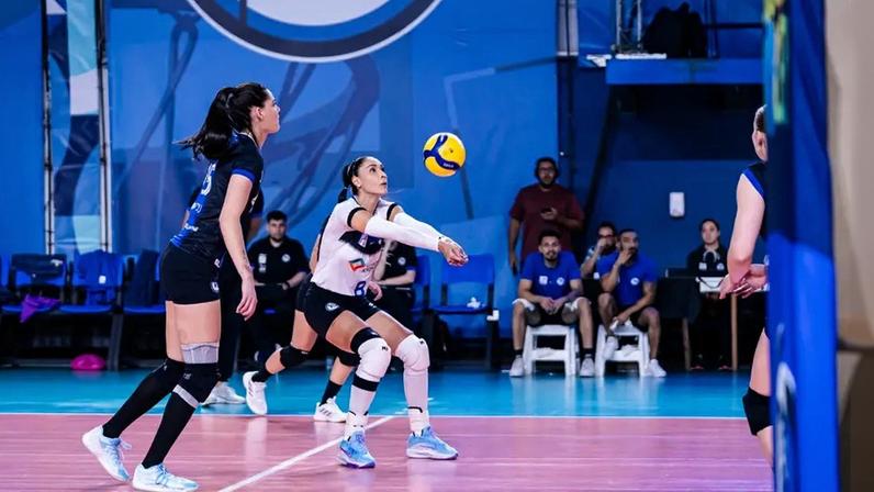 Jaque volta às quadras como líbero do pinheiros na Superliga B (Foto: Beatriz Pinheiro / Lance!)