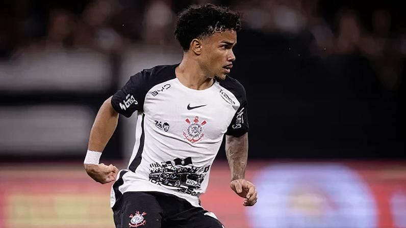 Kaio César, atacante do Corinthians