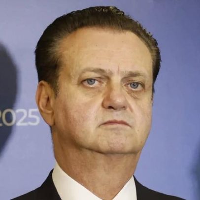 Kassab retira seis deputados do PSDB, enfraquecendo bastião tucano