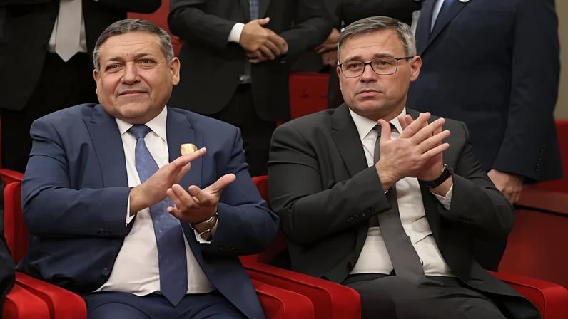 Os ministros Nunes Marques e André Mendonça, do STF. Foto: Antônio Augusto/TSE