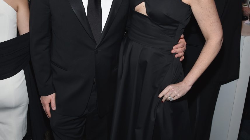 Esposo de Savannah Guthrie faz apelo após FBI divulgar fotos do possível agressor de Nancy
