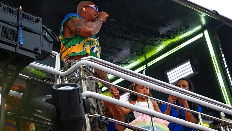 Liz, filha de Leo Santana — Foto: Vitor Santos / AgNews