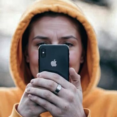 Espanha planeja banir redes sociais para menores de 16 anos, afirma PM