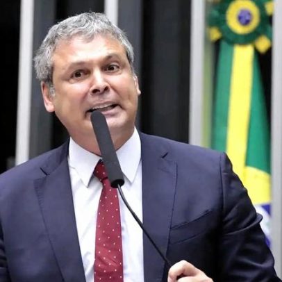 Conselho de Ética arquiva denúncia contra Lindbergh Farias
