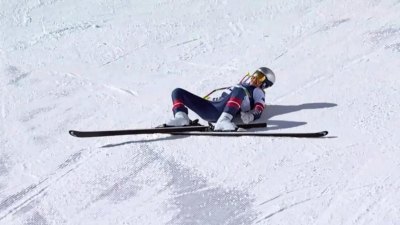 Esquiadora opera após acidente nas Olimpíadas de Inverno