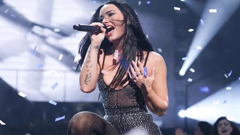 Demi Lovato cancela datas de turnê por questões de saúde