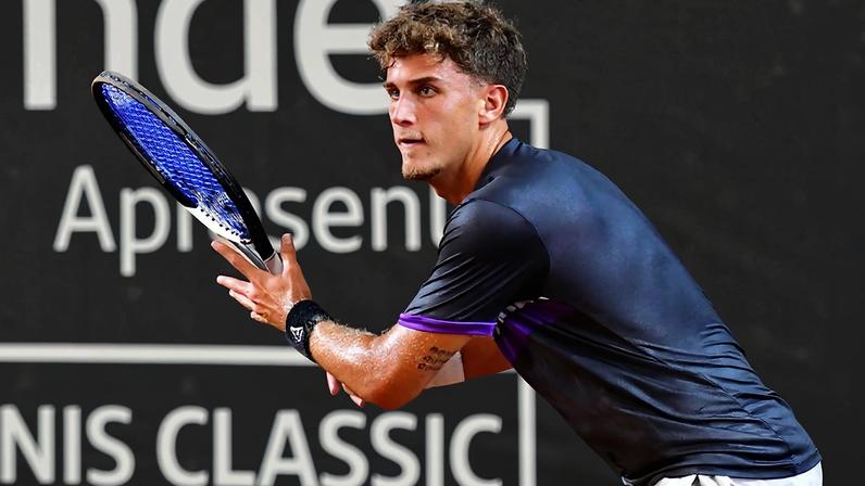 João Ceolin e Lucca Pinto vencem na estreia em torneios da ITF