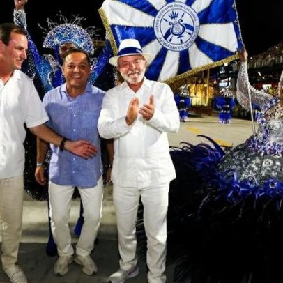 Desfile critica Bolsonaro e exalta Lula, Lula vai à avenida sem Janja