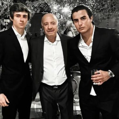 Marcelo Sangalo posta foto em evento e impressiona pela postura