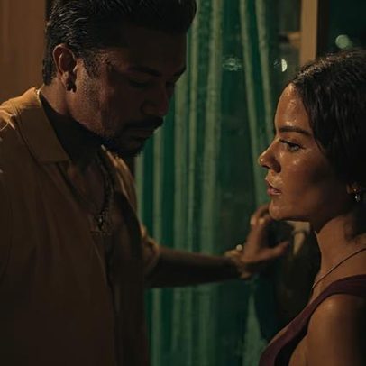 Xamã e Bella Campos enfrentam momentos tensos no trailer de Cinco Tipos de Medo