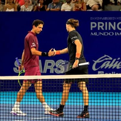Melo chega à final sem muita expectativa e celebra vaga