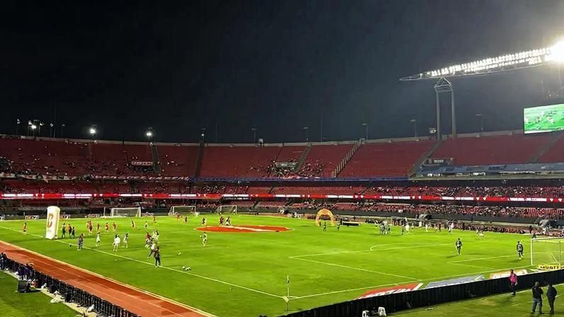 Morumbis recebe São Paulo x Vitória (Foto: Vitor Palhares / Lance)