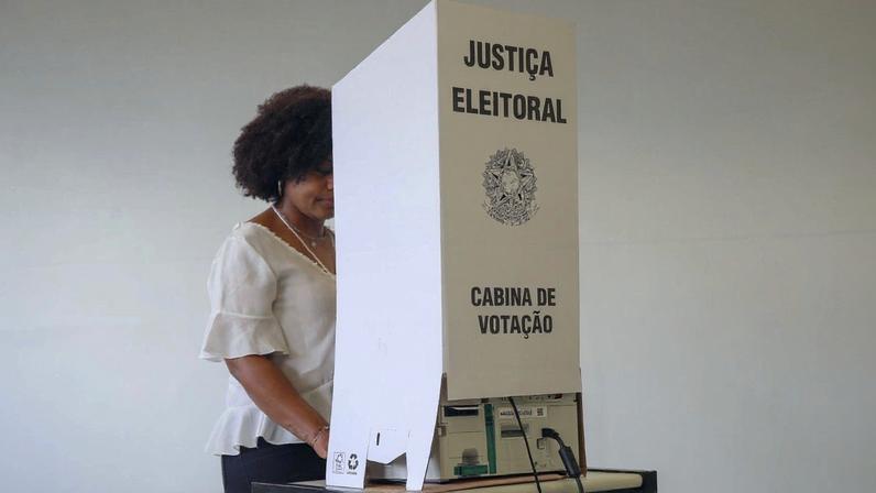 Voto feminino no Brasil completa 94 anos