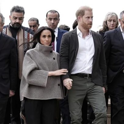 Meghan Markle combina Zara e Chanel em passeio pelo Oriente Médio