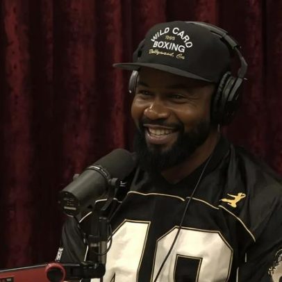 Michael Jai White alerta que EUA não formam mais homens