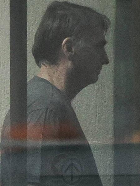 O ex-presidente Jair Bolsonaro (PL), preso na Superintendência da Polícia Federal em Brasília, após receber a visita da ex-primeira-dama Michelle Bolsonaro