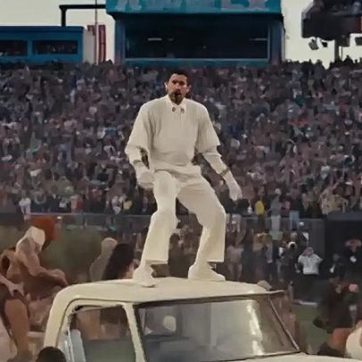 Casamento apresentado no show do Super Bowl de Bad Bunny foi real