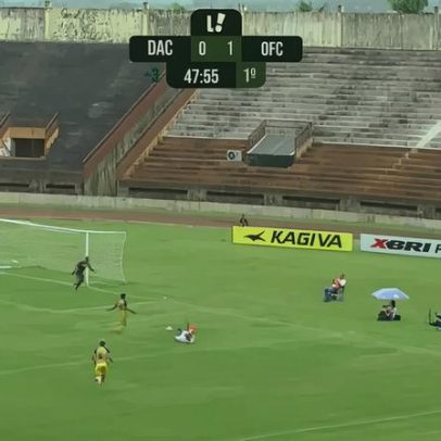 Possível pênalti divide opinião em Dourados x Operário