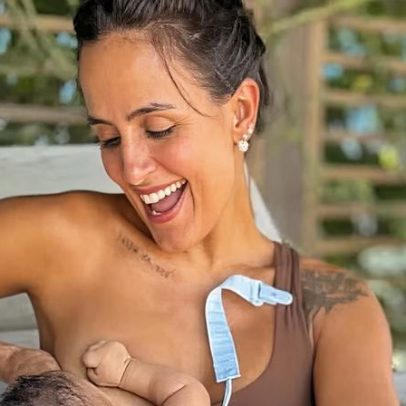 Carol Peixinho compartilha registro de amamentação e fotos com filho