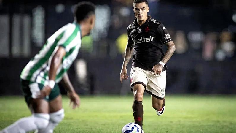 Philippe Coutinho em campo pelo Vasco no Brasileirão (Foto: Matheus Lima/Vasco)