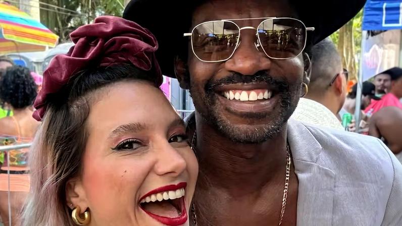 Lorena Comparato e Fabrício Boliveira se vestem de Viúva Porcina e Senhorzinho Malta para Carnaval — Foto: Divulgação