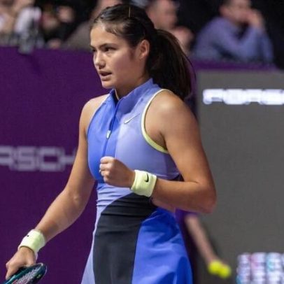 Raducanu enfrenta Cirstea na primeira final desde 2021