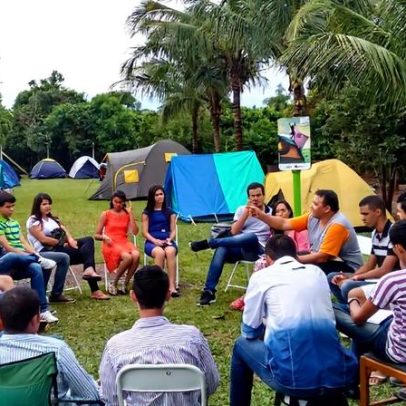 Igrejas promovem retiros espirituais para quem quer ficar longe do carnaval