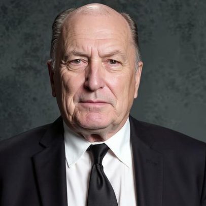 Robert Duvall morre aos 95 anos; Kleber Mendonça Filho faz homenagem