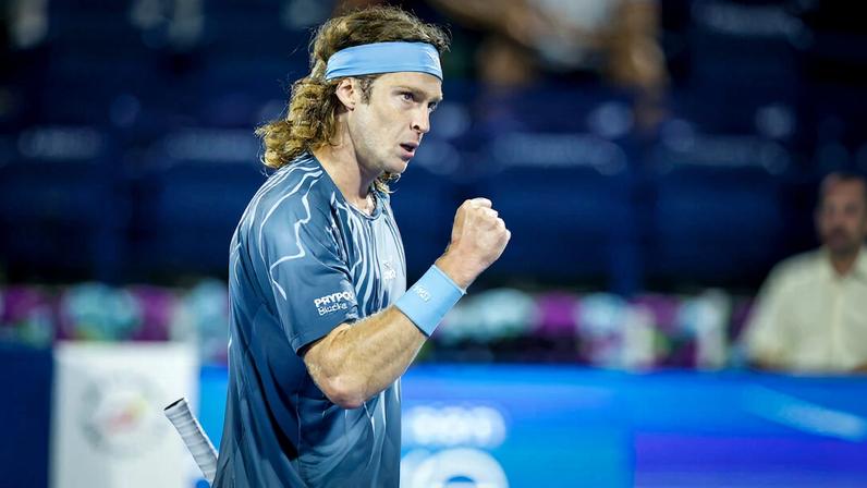 Rublev vence duelo de campeões em Dubai e Draper cai nas oitavas