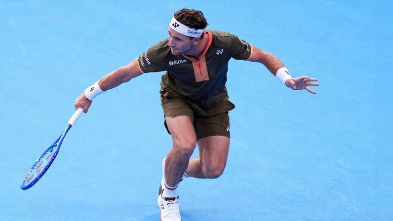 Jogador Ruud vence após nascimento da primeira filha