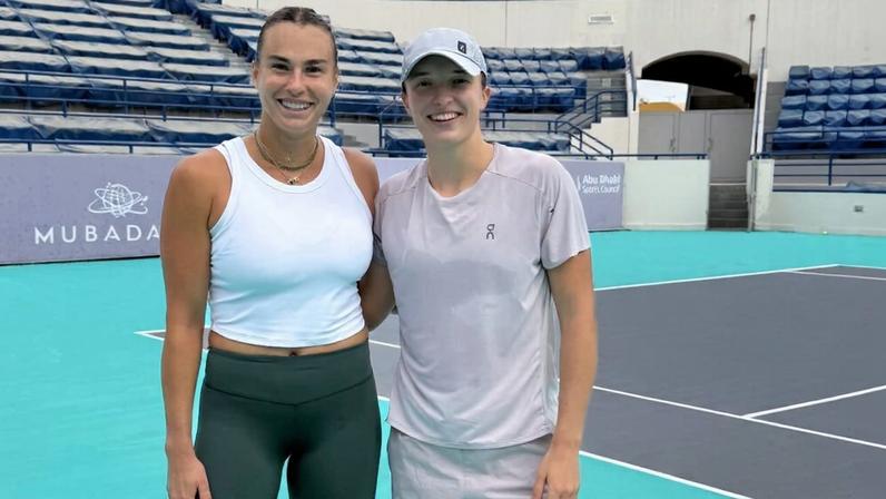 Sabalenka e Swiatek desistem do WTA 1000 de Dubai