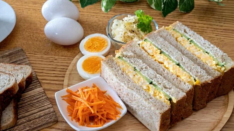 Sanduíche de ovo: 3 receitas fáceis para o lanche da tarde