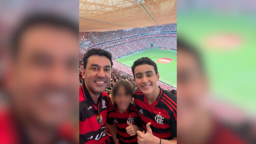 Thales Machado com os seus filhos em um jogo de futebol • Reprodução