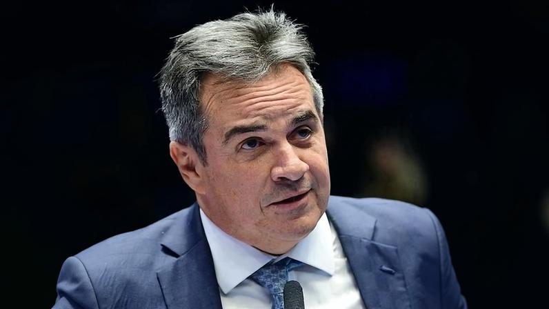 Ciro Nogueira reage a decisão de Bolsonaro em SC e defende racha da aliança