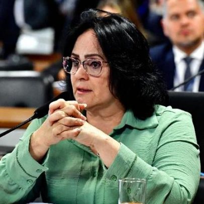 Damares aciona Justiça Eleitoral contra escola que homenageará Lula