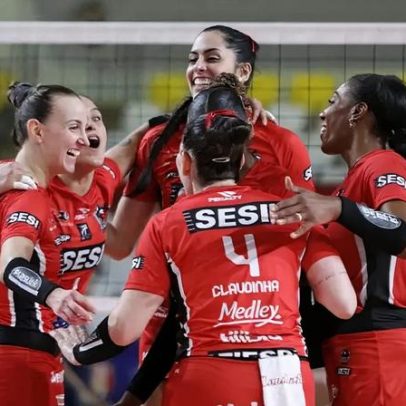 AO VIVO: Sesi Bauru enfrenta Alianza Lima na semifinal sul-americana de vôlei