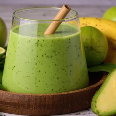 Abacate no lanche da tarde: 4 receitas que ajudam a emagrecer e o colesterol
