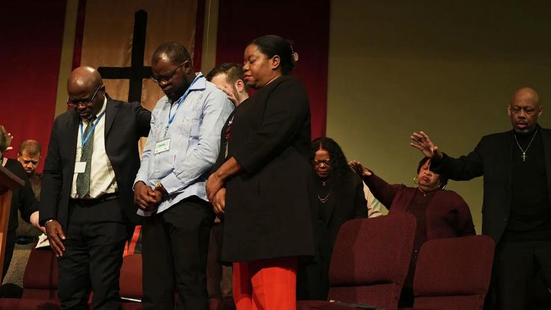 Haitianos recebem alívio temporário antes de operações da ICE