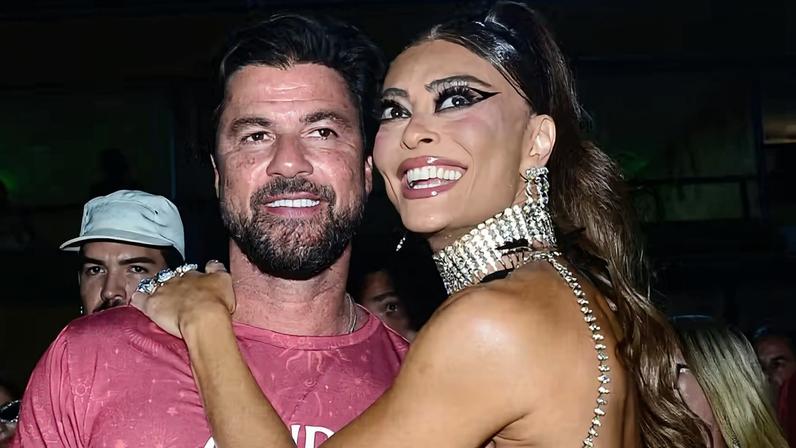 Juliana Paes e marido — Foto: Eduardo Martins / Brazil News