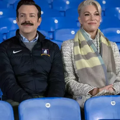 Ted Lasso estreia 4ª temporada em agosto, anuncia Hannah Waddingham