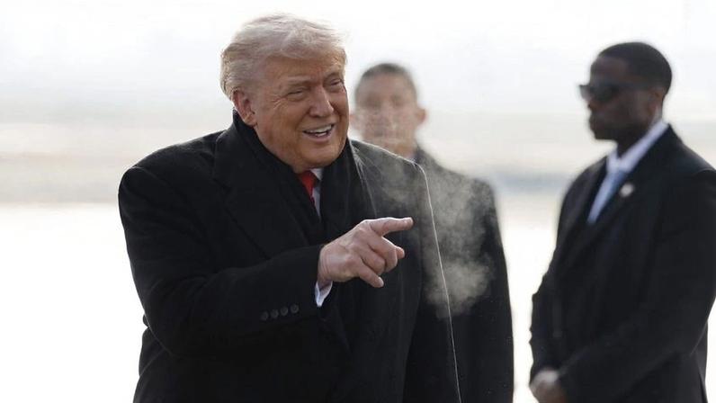 U.S. President Donald Trump arrives at Zurich Airport before attending the World Economic Forum in Davos, Switzerland, on Jan. 21.