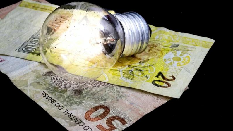 Cinco trocas simples que reduzem até 85% do gasto com iluminação