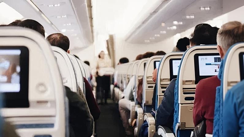 Pesquisa aponta desafios de viajantes neurodivergentes no turismo acessível