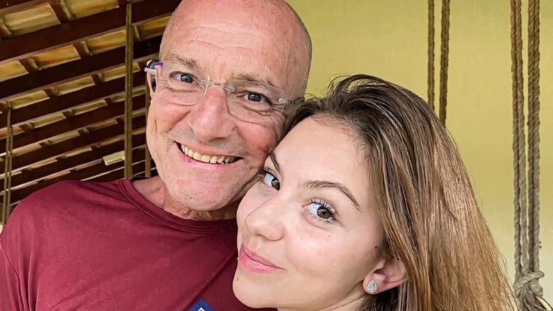 Bruna Furlan com o pai, Vini Nóbrega — Foto: Repodução/Instagram