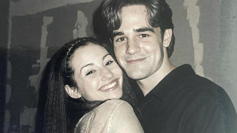 Ex-esposa de James Van Der Beek faz comovida homenagem à jornada compartilhada