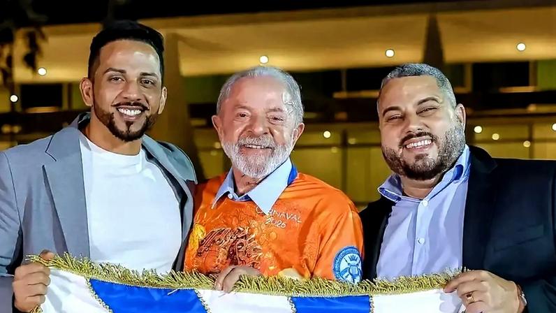 Lula será homenageado e Bolsonaro criticado em apresentação de escola de samba. (Foto: Ricardo Stuckert/PR)
