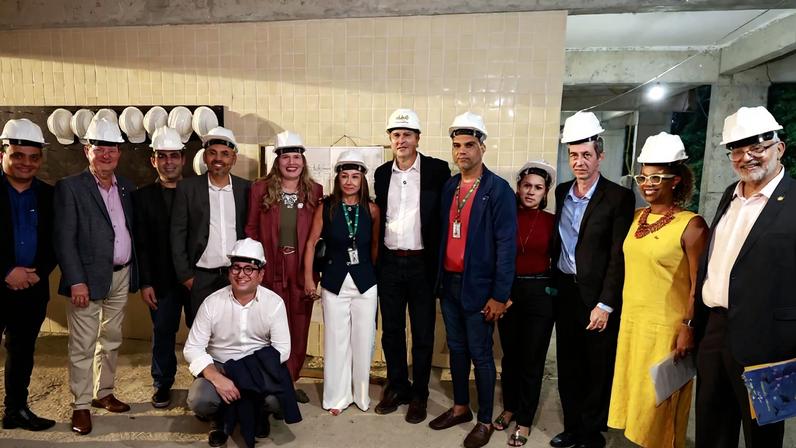 MEC visita obras da Universidade Federal do Amazonas
